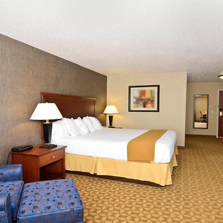 Holiday Inn Express Hotel & Suites Fort Atkinson By Ihg Kültér fotó